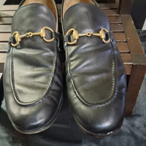 Gucci Black Loafers with Gold Accents - Picture 2 of 10